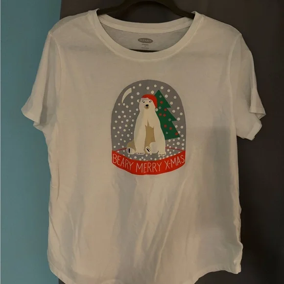 3 for $12. Old Navy Cute Christmas T-shirt size Large - Picture 3 of 3